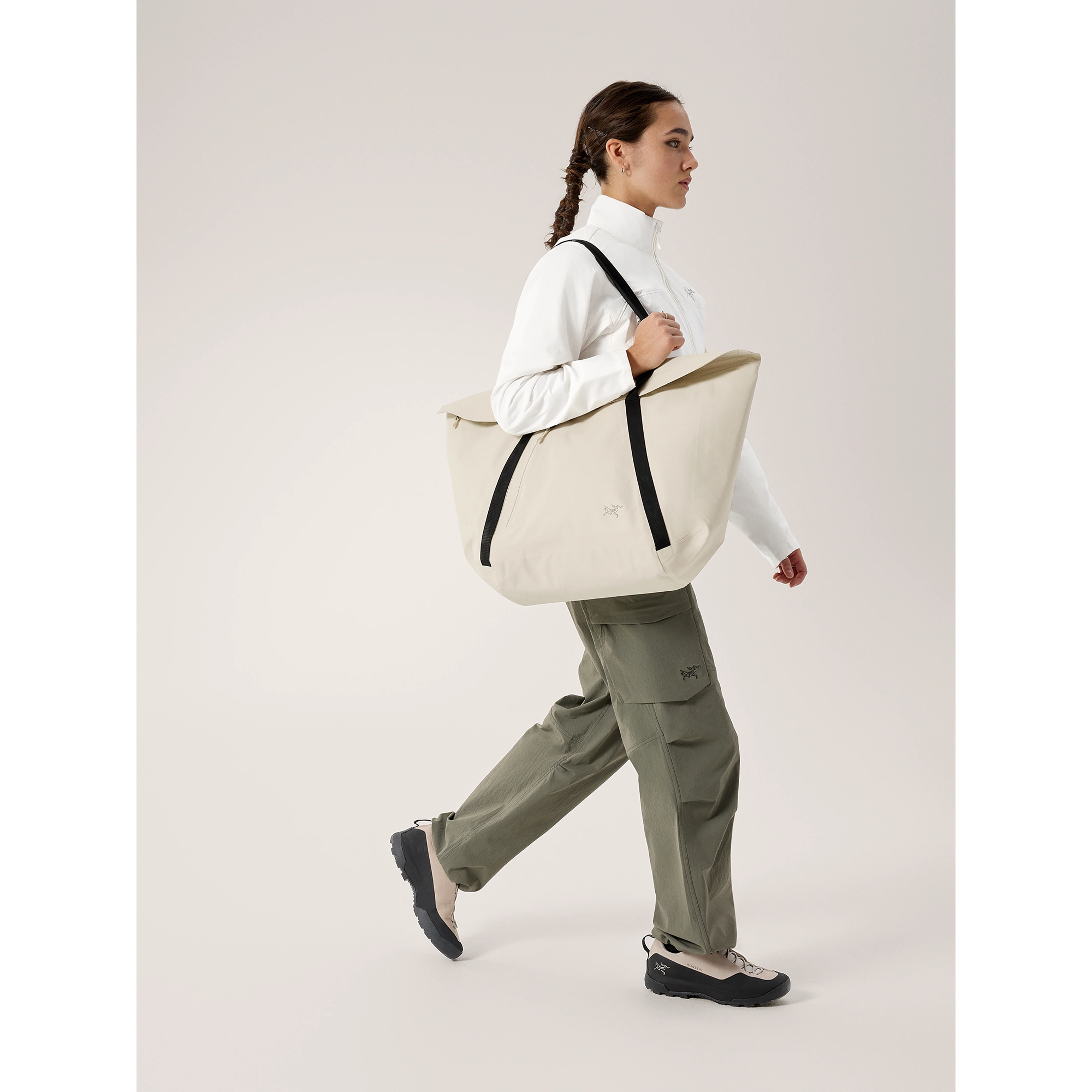 Arc'teryx Granville 30 Carryall Bag - Image 10