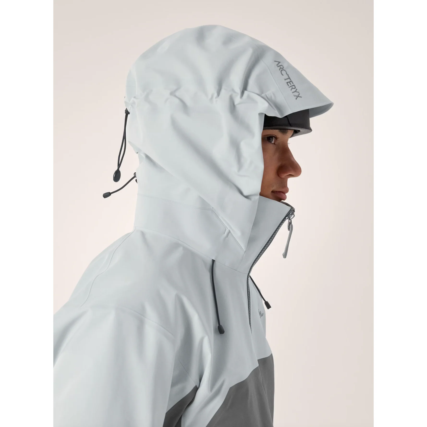 Arc'teryx Men's Beta AR Jacket - Image 5
