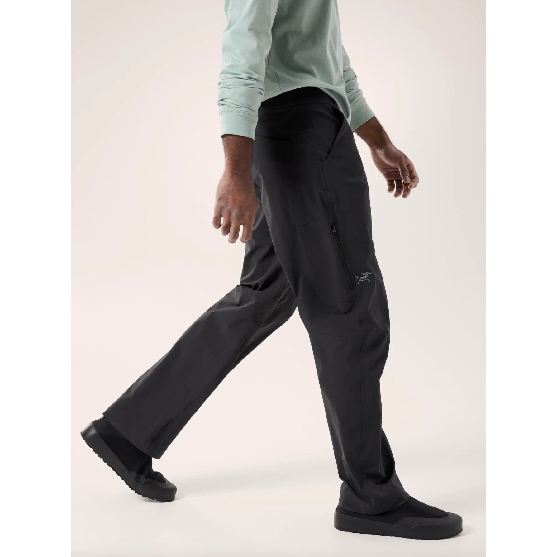 Arc'teryx Men's Cronin Pant in Black - Image 5
