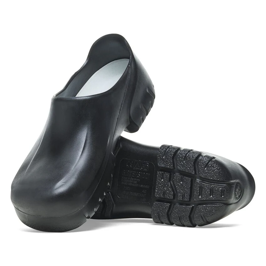 Birkenstock A640 Polyurethane Clog in Black - Image 4