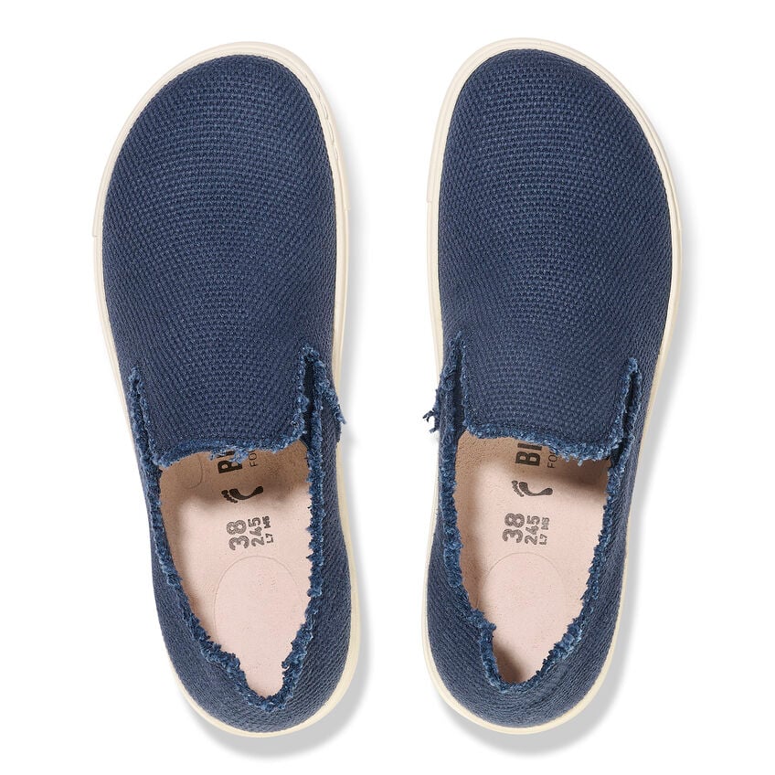 Birkenstock Bend Decon Slip On Textile in Midnight - Image 5