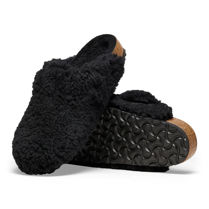 Birkenstock Boston Big Buckle Shearling in Black Gold - Image 4
