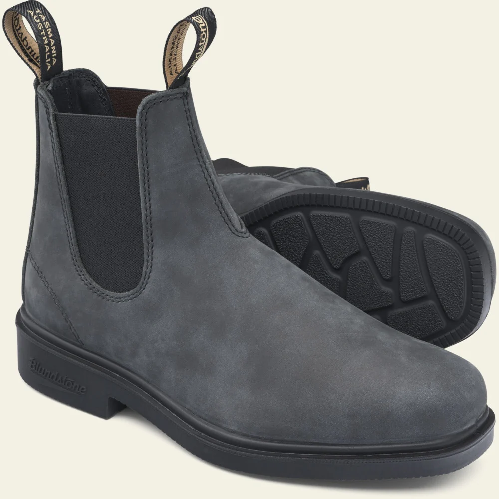 Blundstone 1308 Premium Leather Chelsea Boots in Rustic Black - Image 3