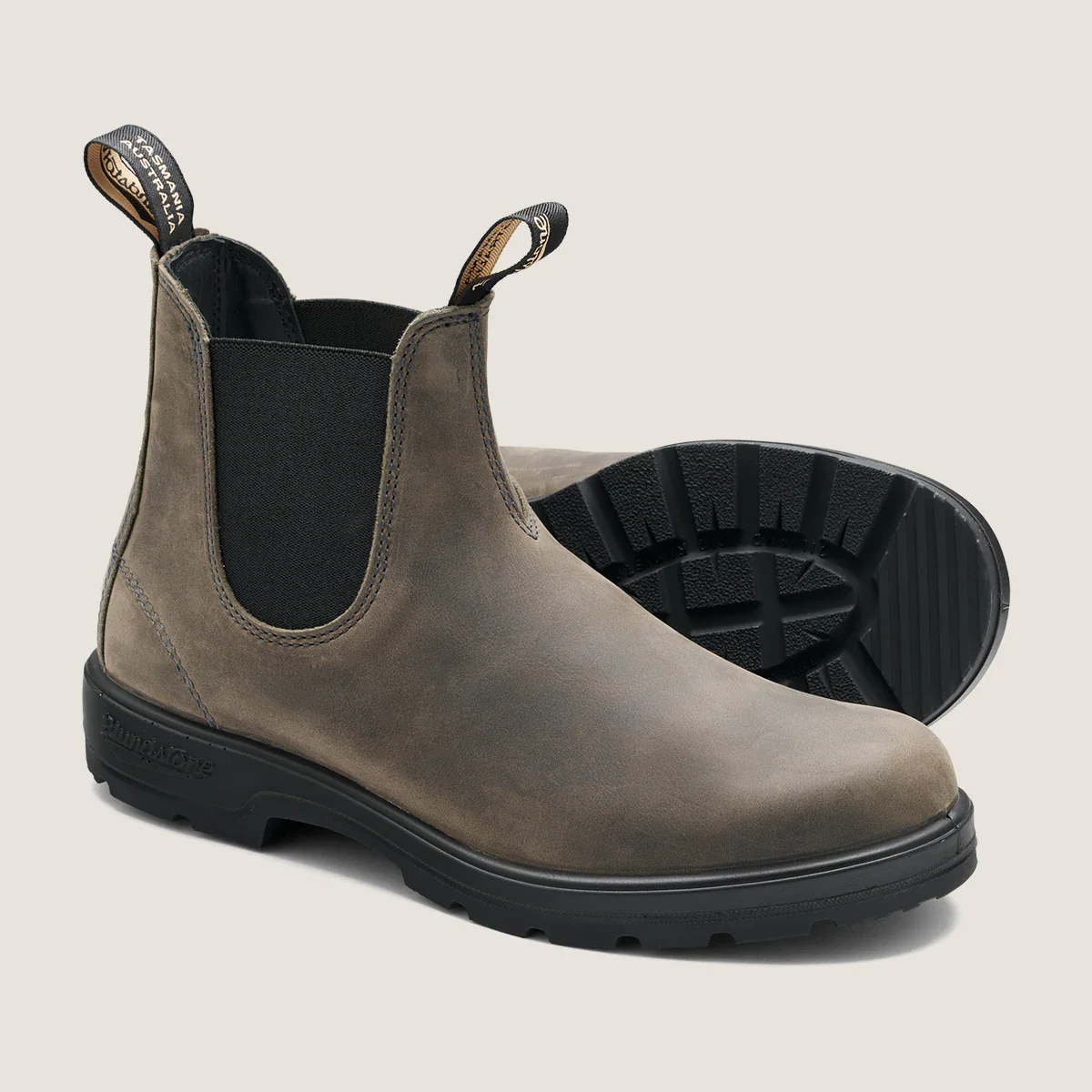 Blundstone Women's Classic 2446 Chelsea Boots in Clay - Image 3