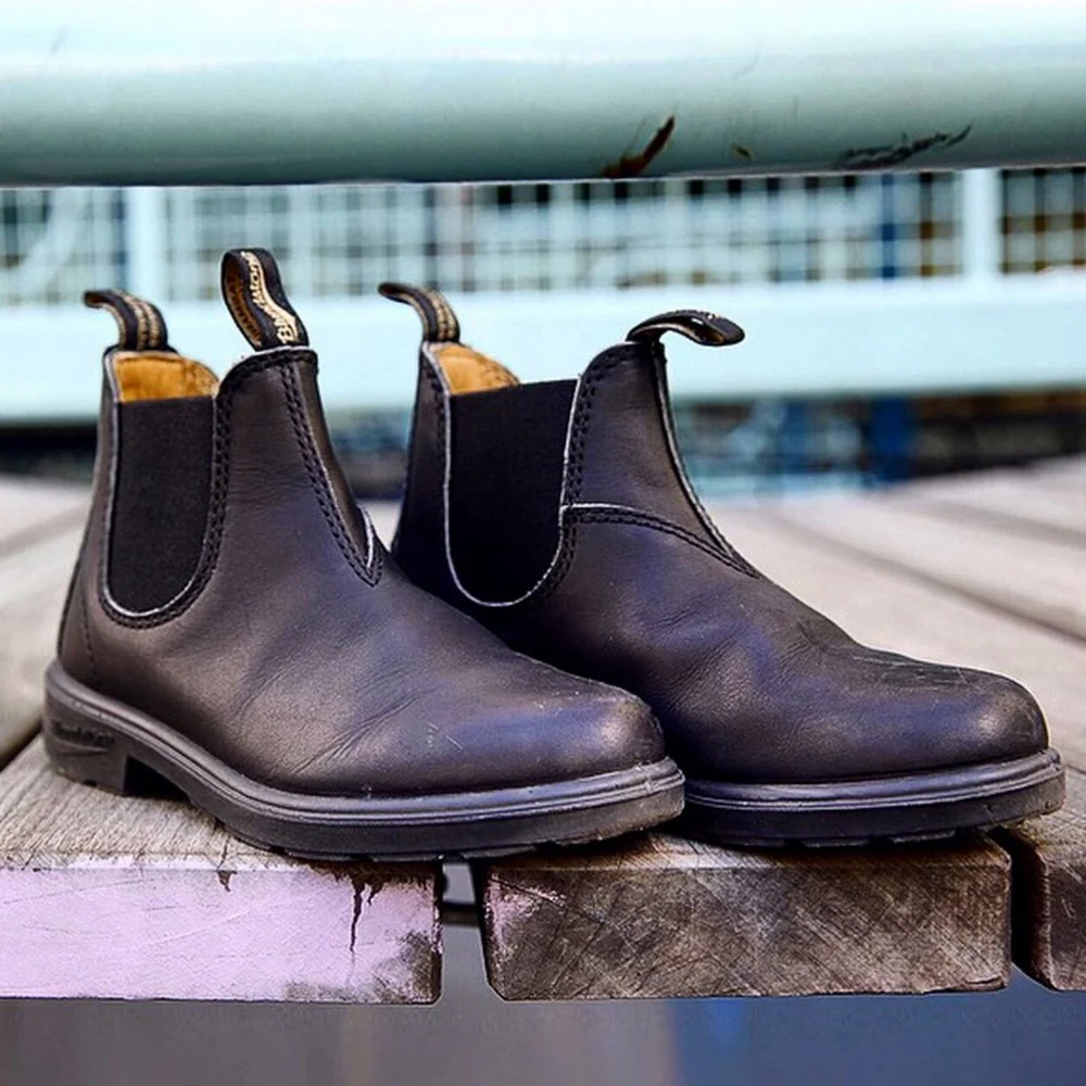 Blundstone Original 510 Chelsea Boots in Voltan Black - Image 3