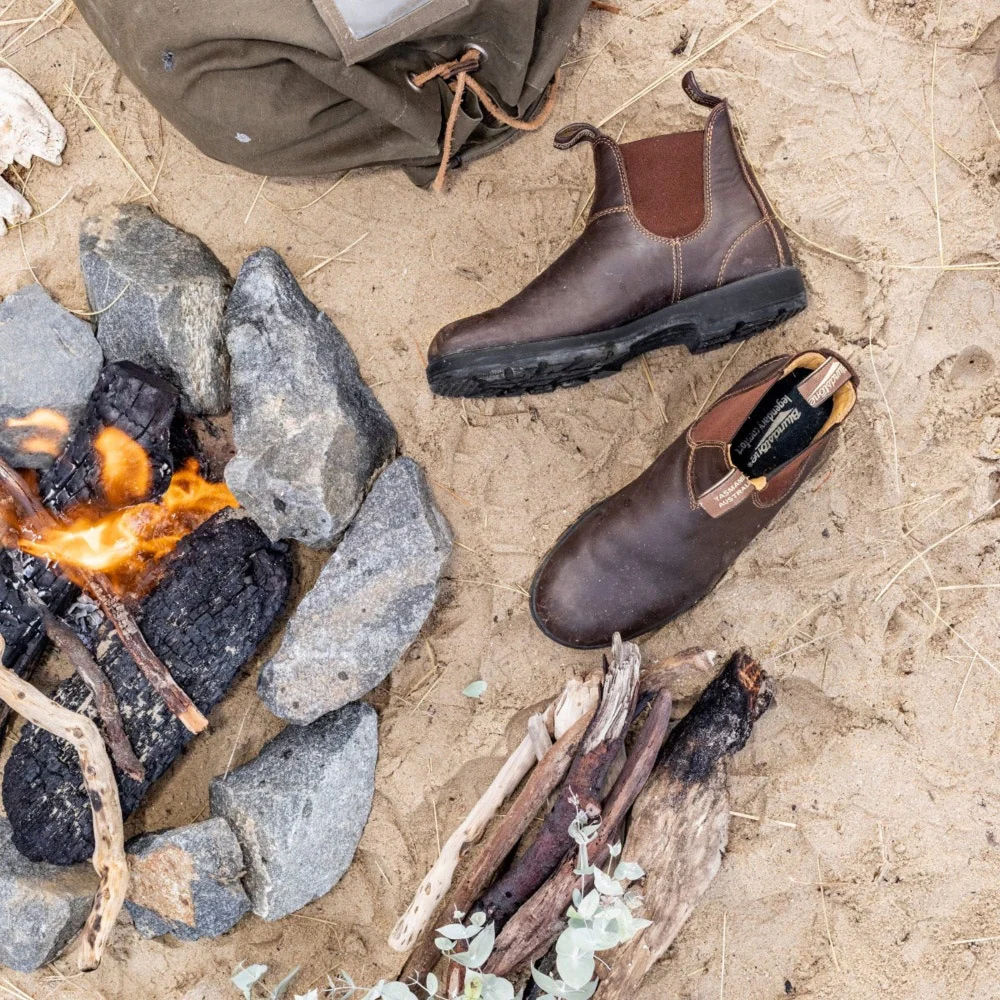 Blundstone Classic 550 Chelsea Boots in Walnut Brown - Image 3