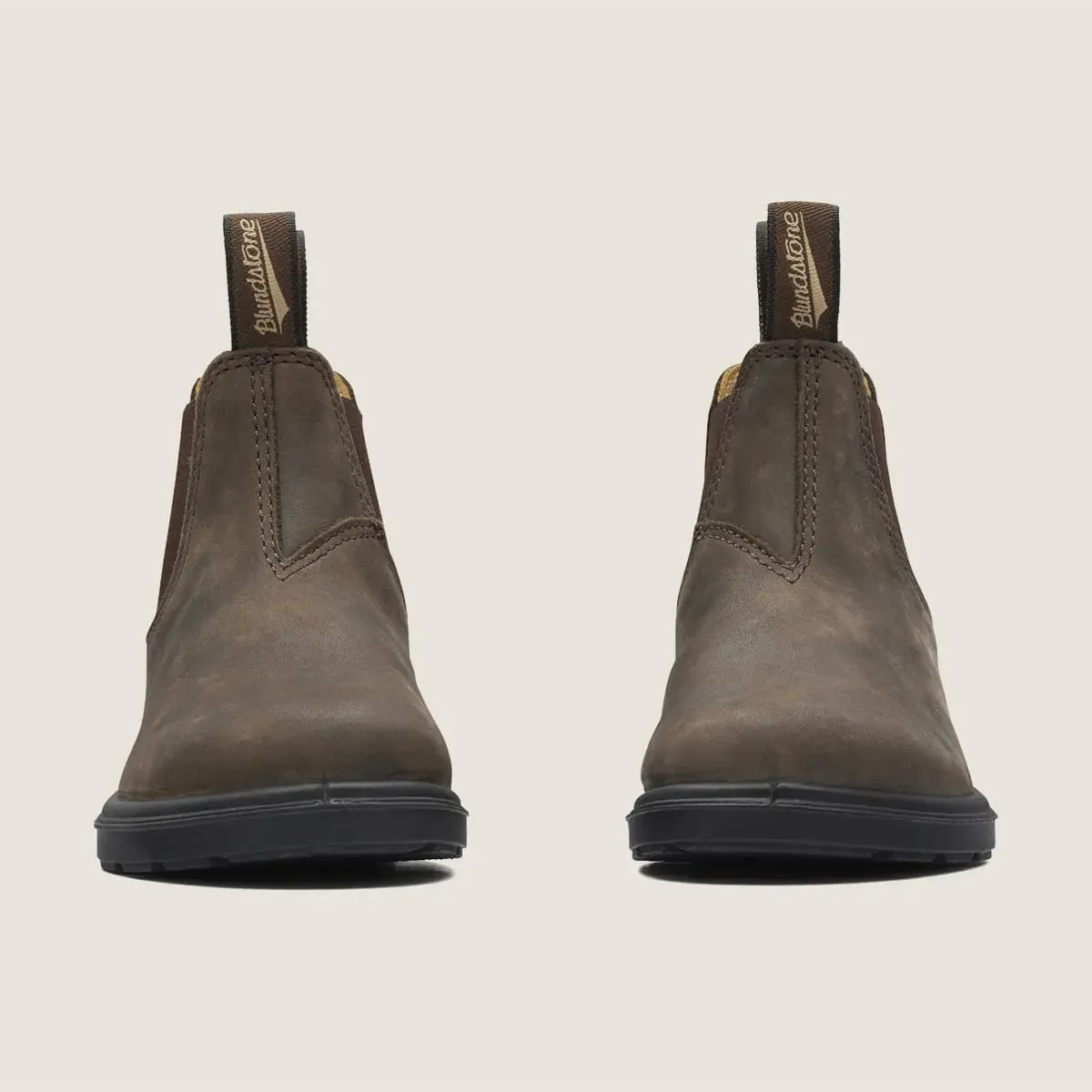 Blundstone Kid's Series 565 Premium Leather Chelsea Boots in Rustic Brown - Image 4