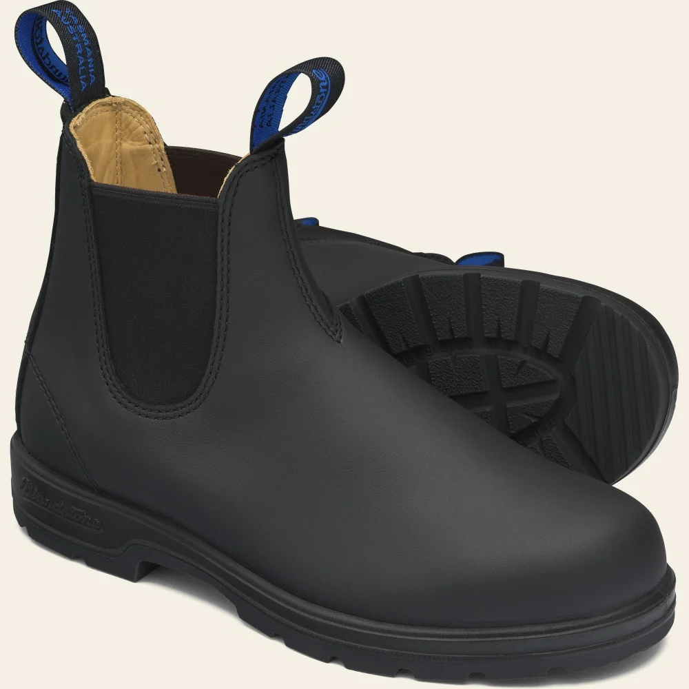 Blundstone Thermal 566 Chelsea Boot in Black - Image 4
