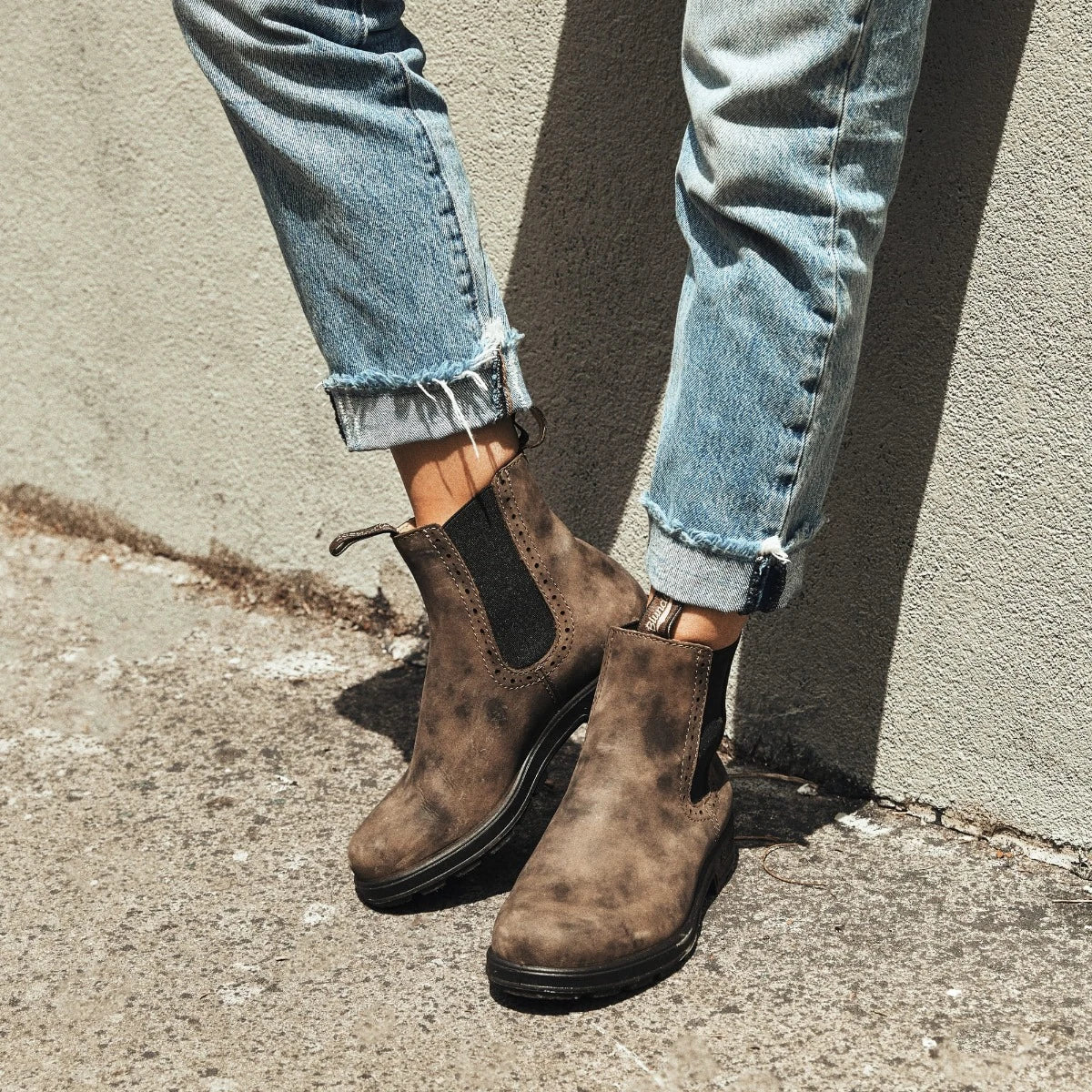 Blundstone Women's Series 1351 Premium Leather High Top Boots in Rustic Brown - Image 3