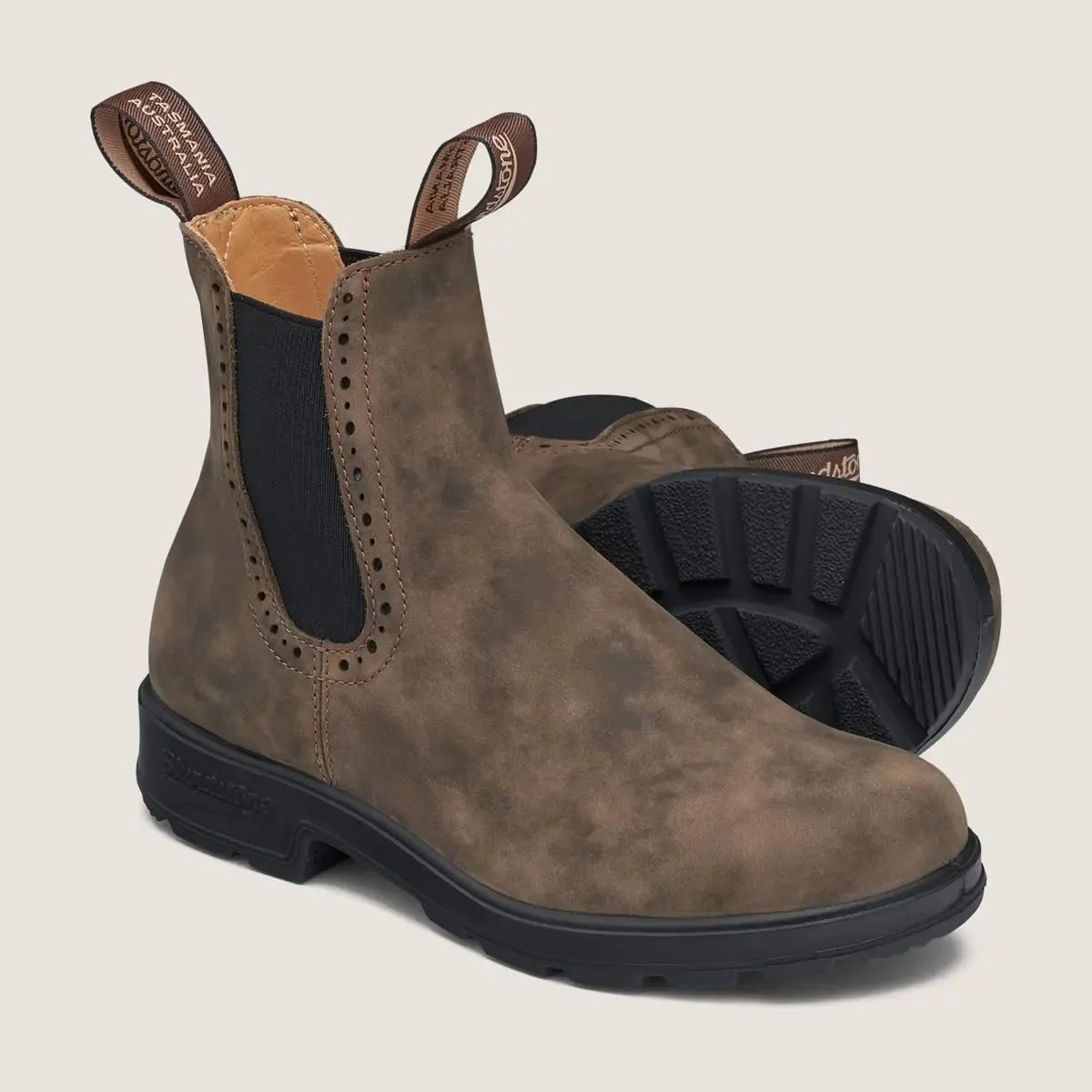 Blundstone Women's Series 1351 Premium Leather High Top Boots in Rustic Brown - Image 4
