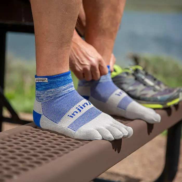 Injinji Men's Trail Midweight Mini-Crew in Neptune - Image 5