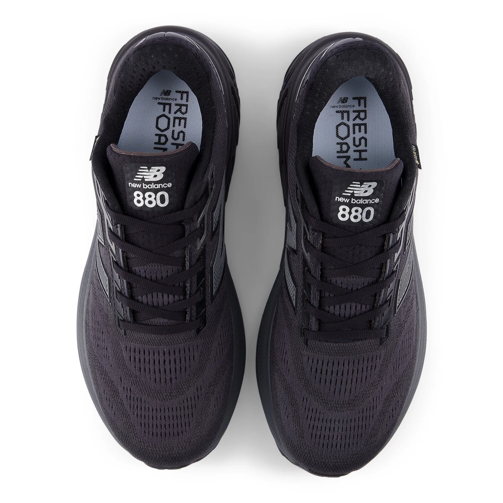 New Balance Men's Fresh Foam X 880v15 GORE-TEX® in Black with Castlerock and Silver Metallic - Image 10