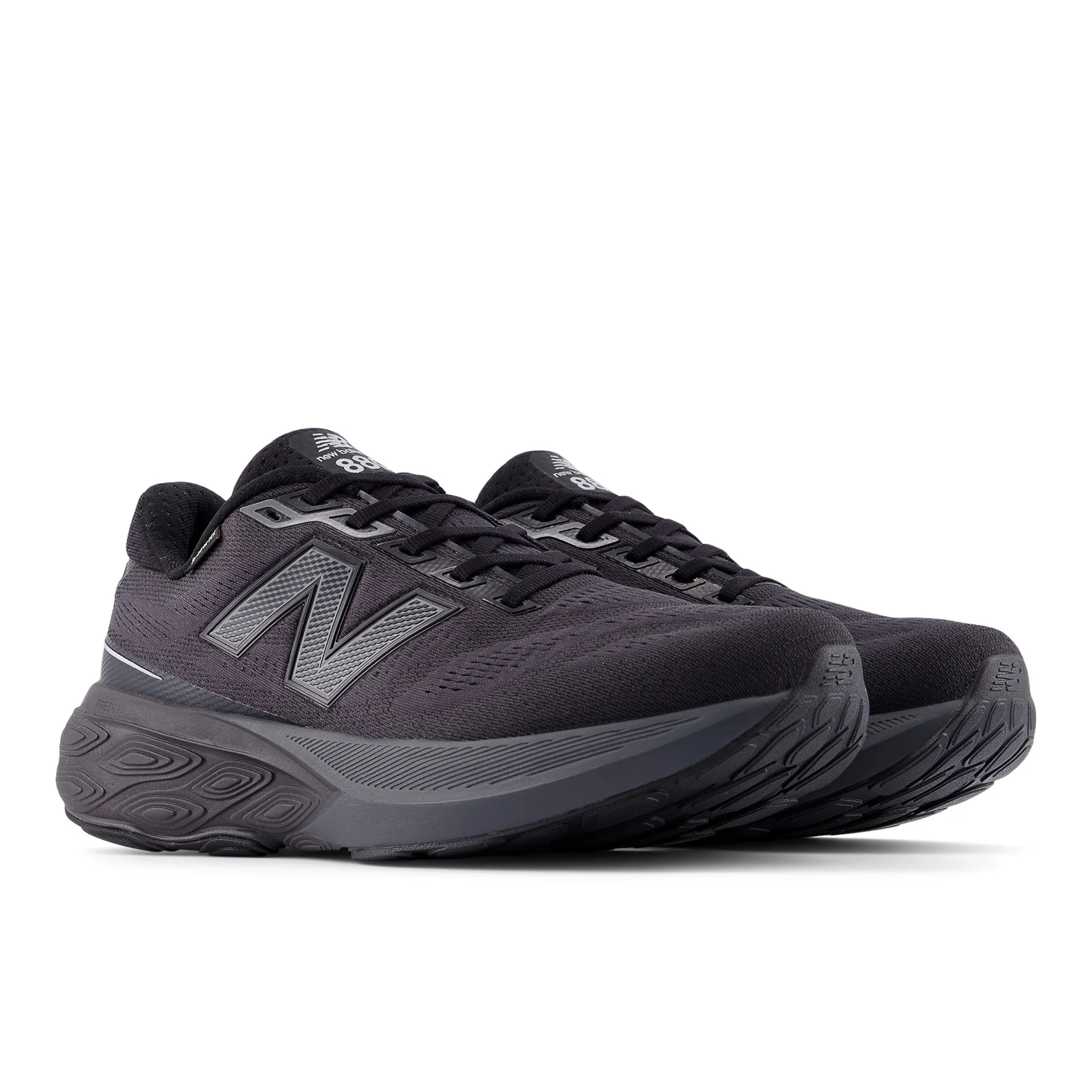 New Balance Men's Fresh Foam X 880v15 GORE-TEX® in Black with Castlerock and Silver Metallic - Image 6