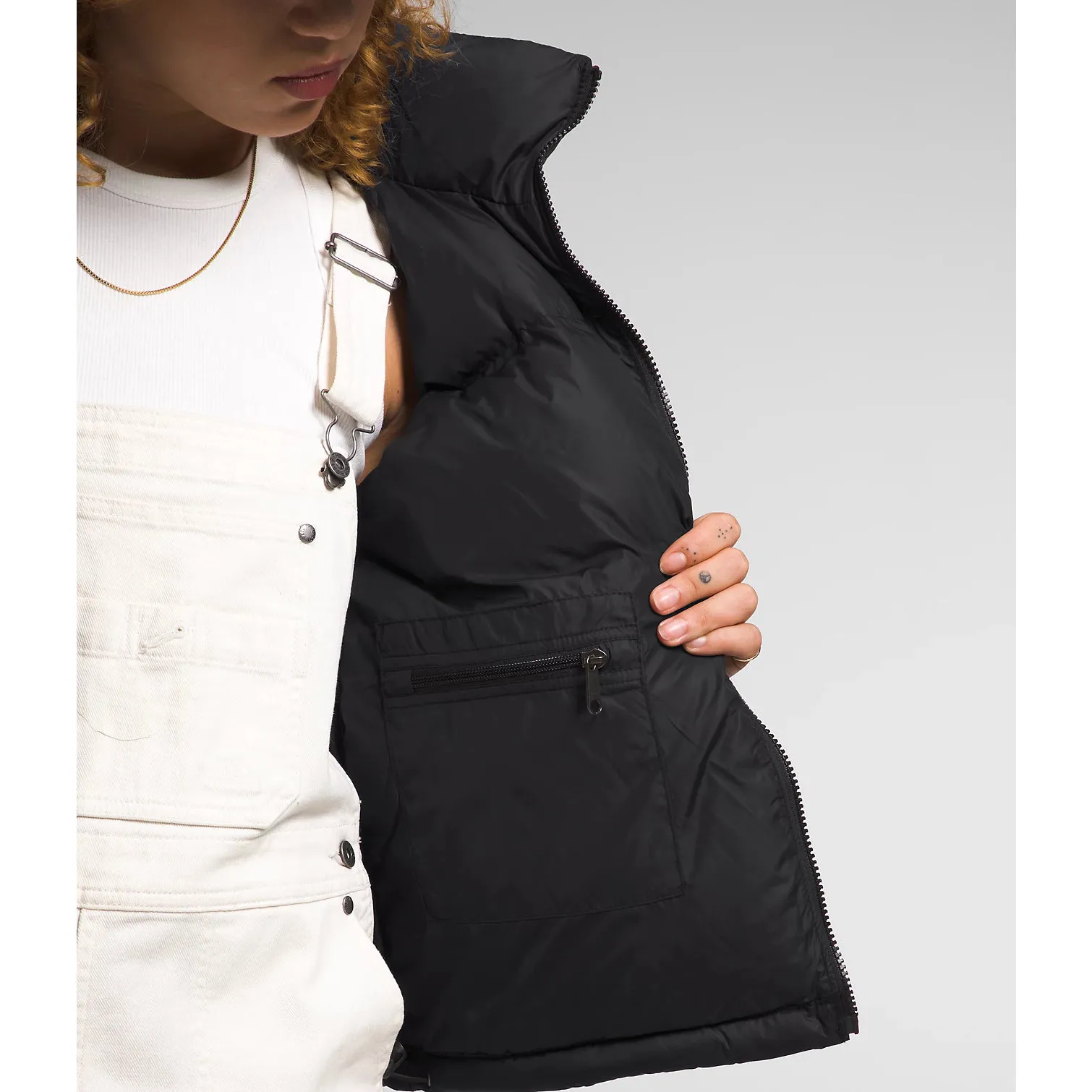 The North Face Women's 1996 Retro Nuptse Jacket In Recycled TNF Black - Image 6