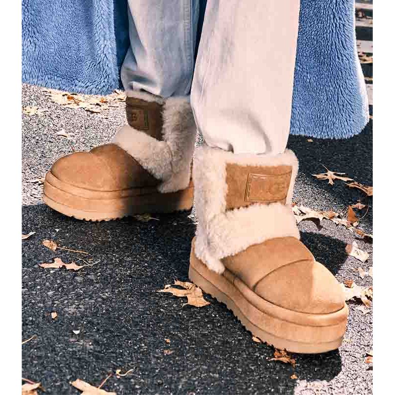 UGG Women's Classic Chillapeak in Chestnut - Image 8