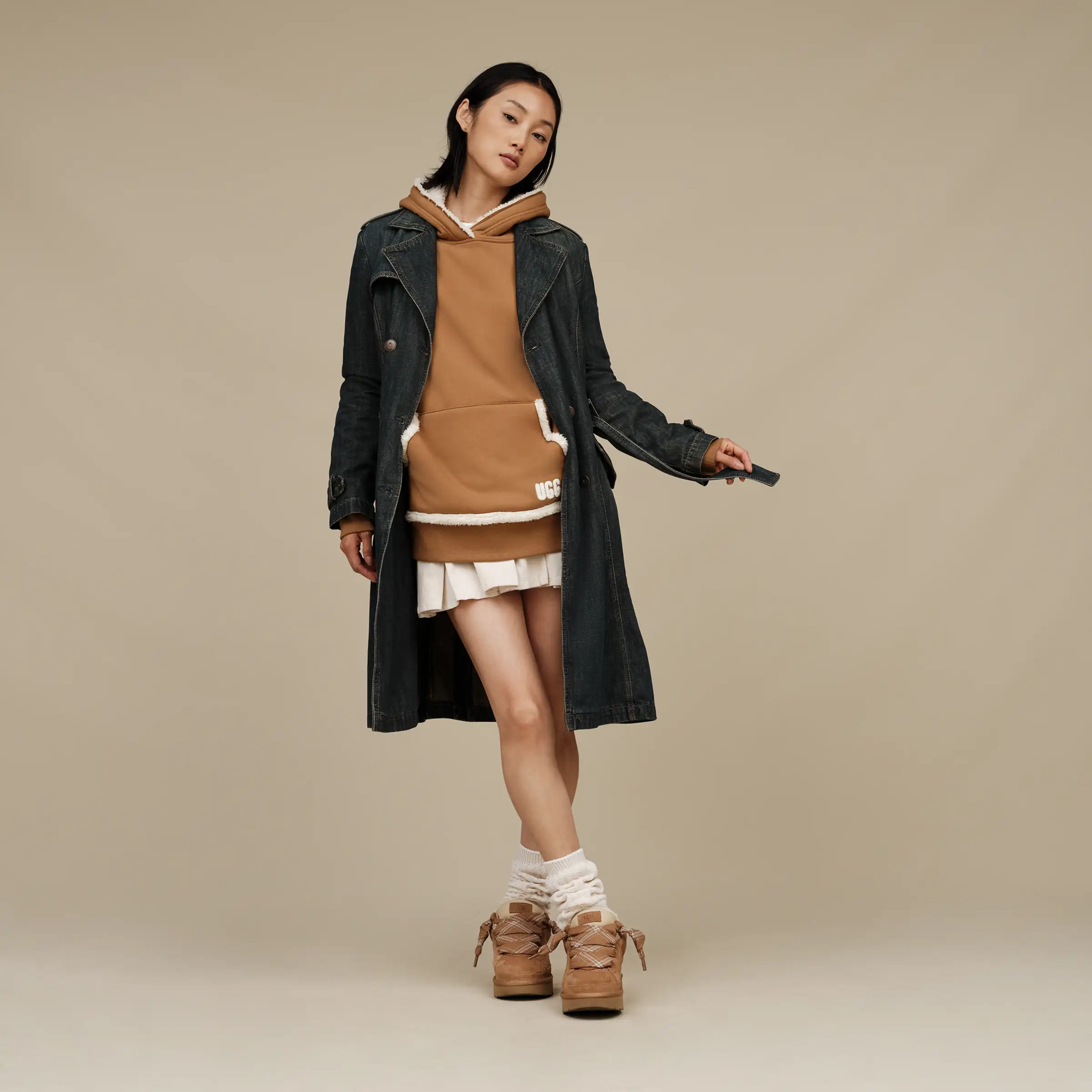 UGG Women's Lowmel Sneaker - Image 2