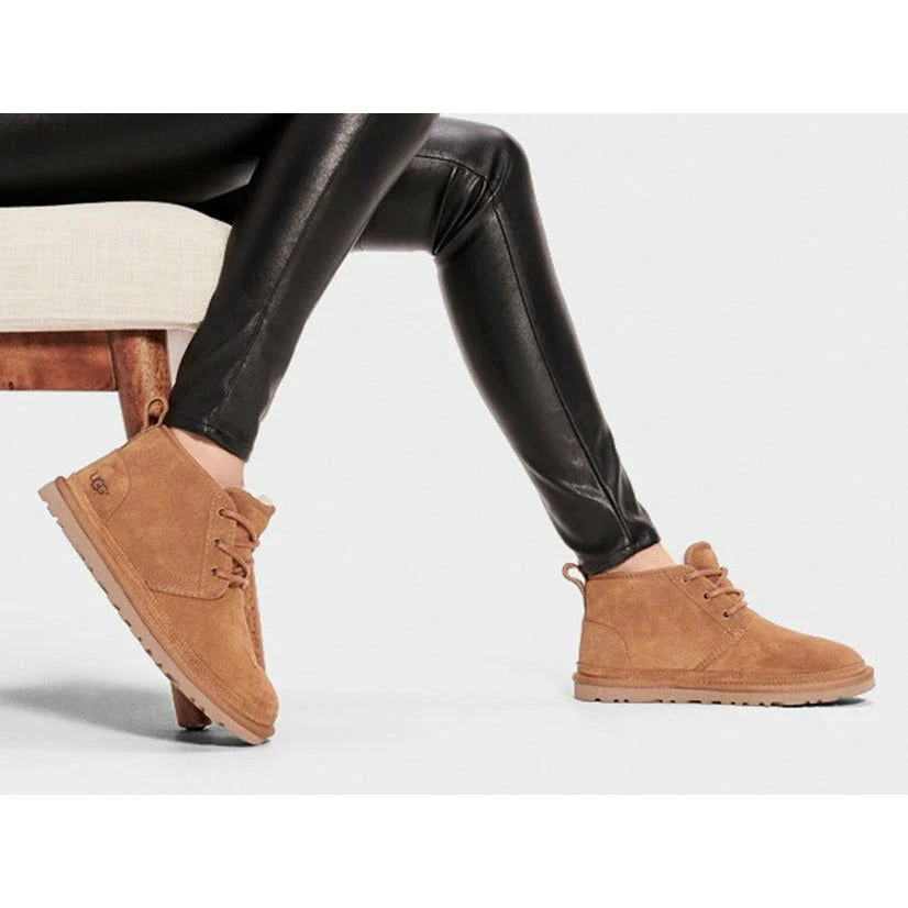 UGG Women's Neumel Boot in Chestnut - Image 8