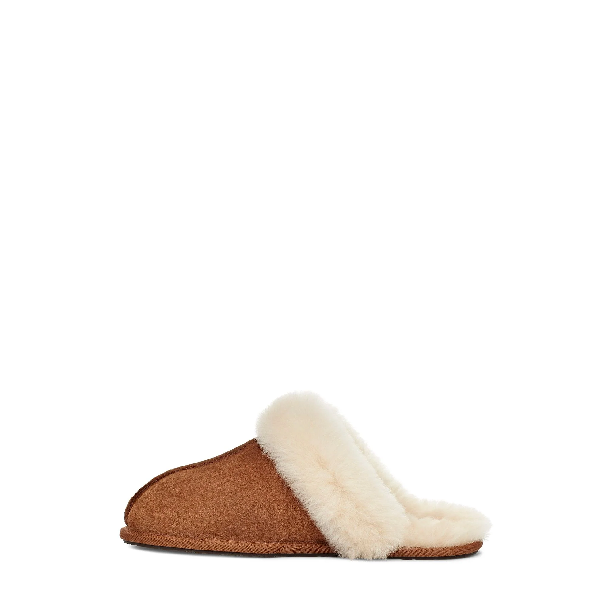 UGG Women's Scuffette II Slipper in Chestnut - Image 5