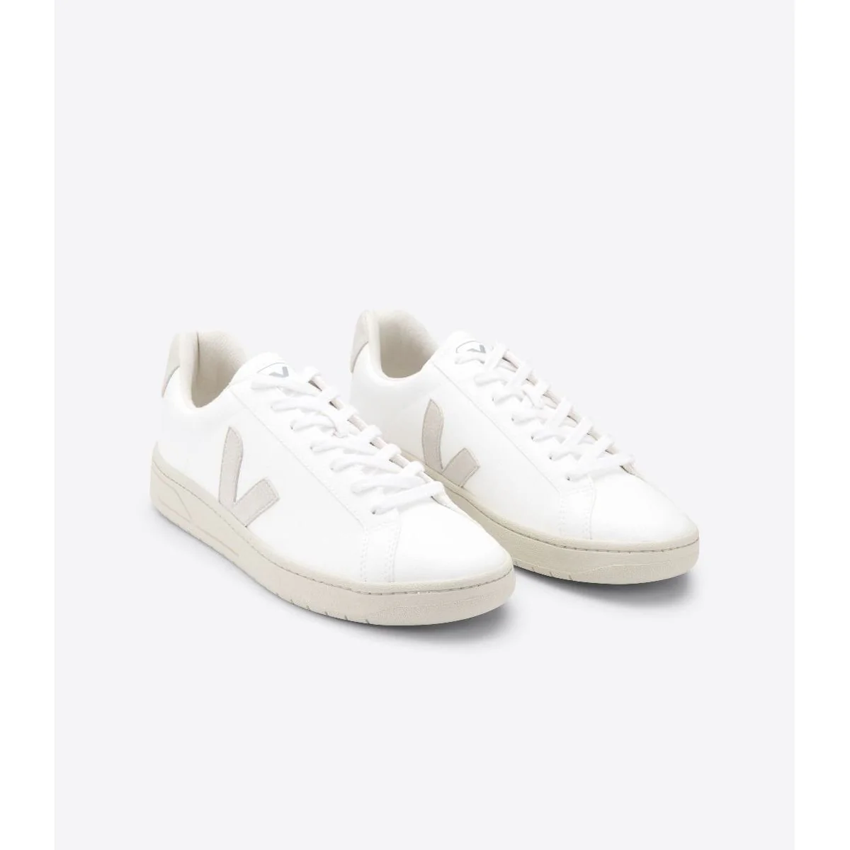 Veja Women's Urca CWL in White Natural - Image 2