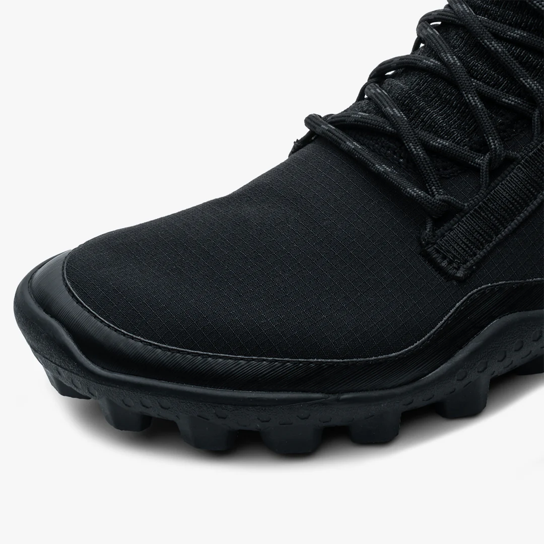 Vivobarefoot Men's Magna Lite WR SG in Obsidian - Image 6