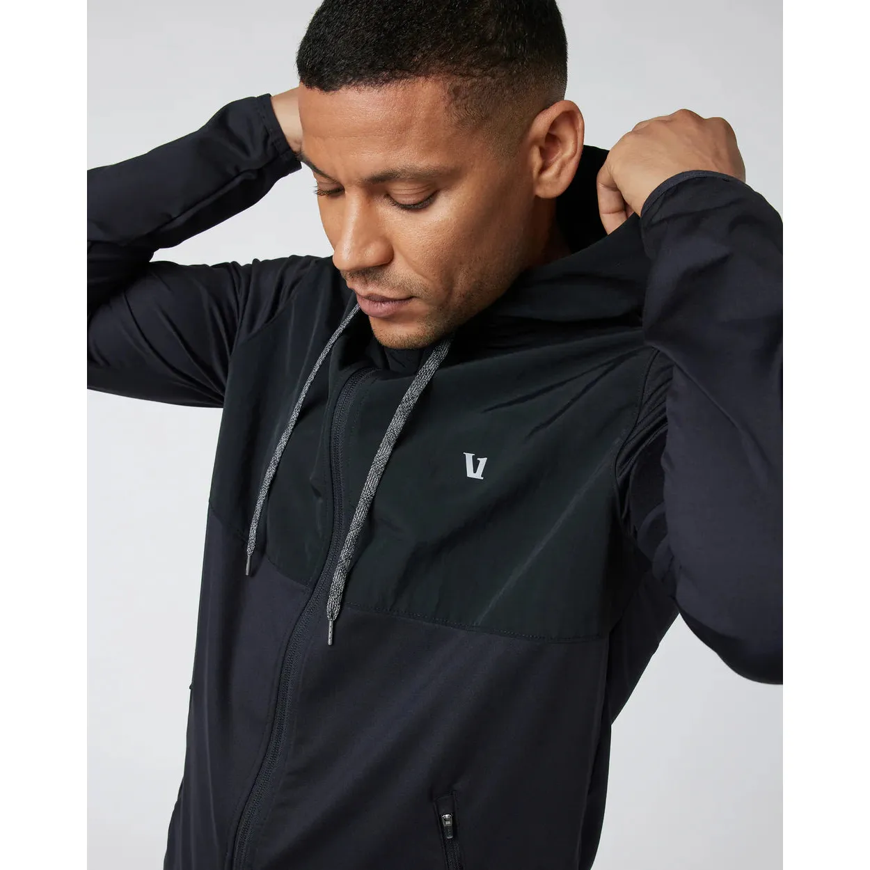 Vuori Men's Sunday Element Jacket in Black - Image 3