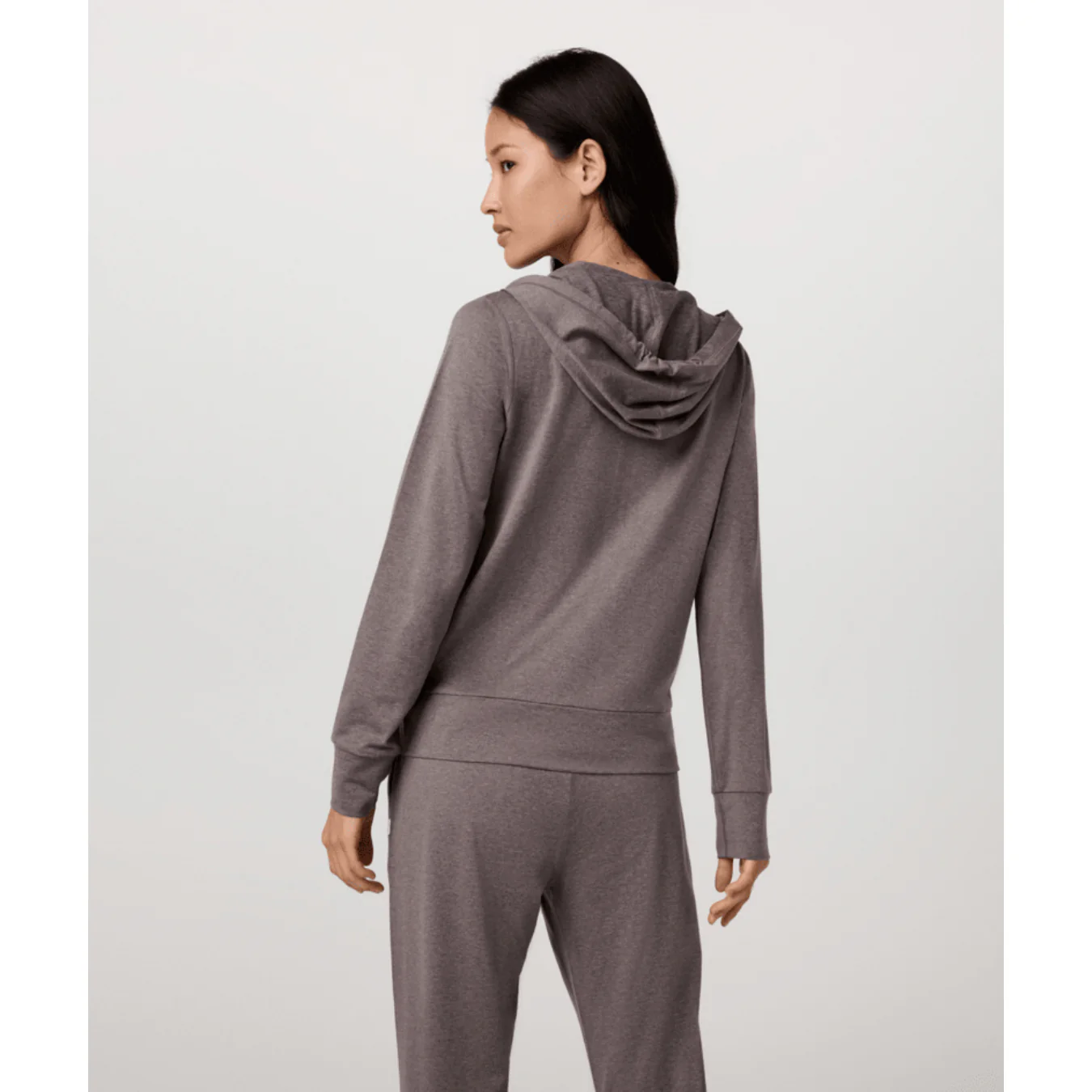 Vuori Women's Halo Performance Hoodie 2.0 - Image 14