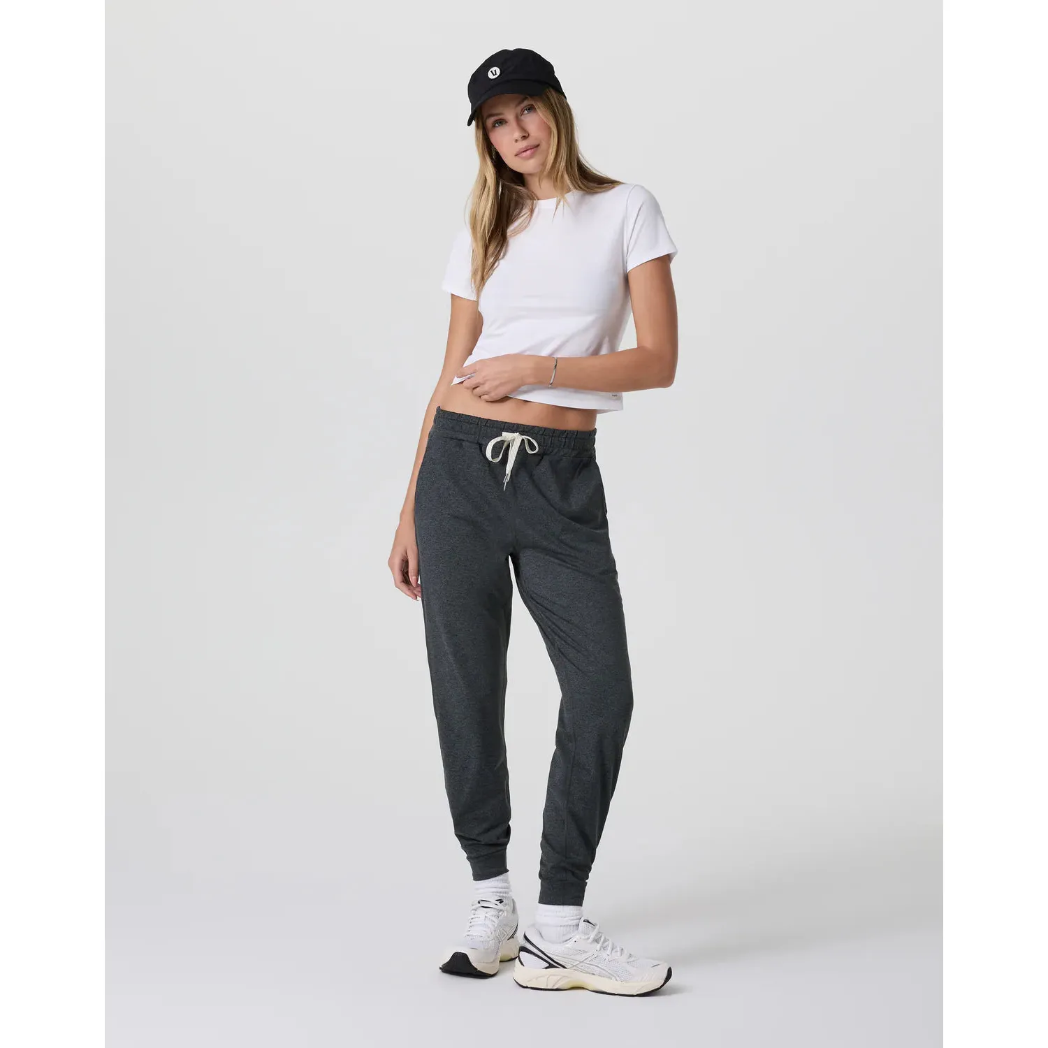 Vuori Women's Performance Jogger - Image 4